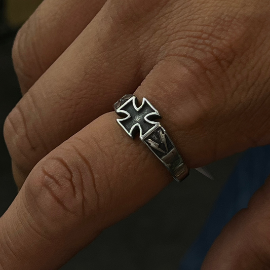 Independent Cross Ring