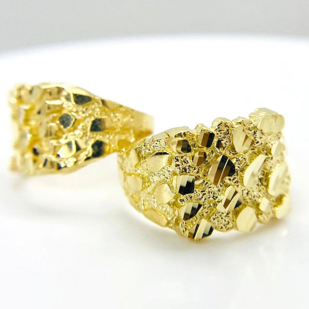 Gold nugget ring